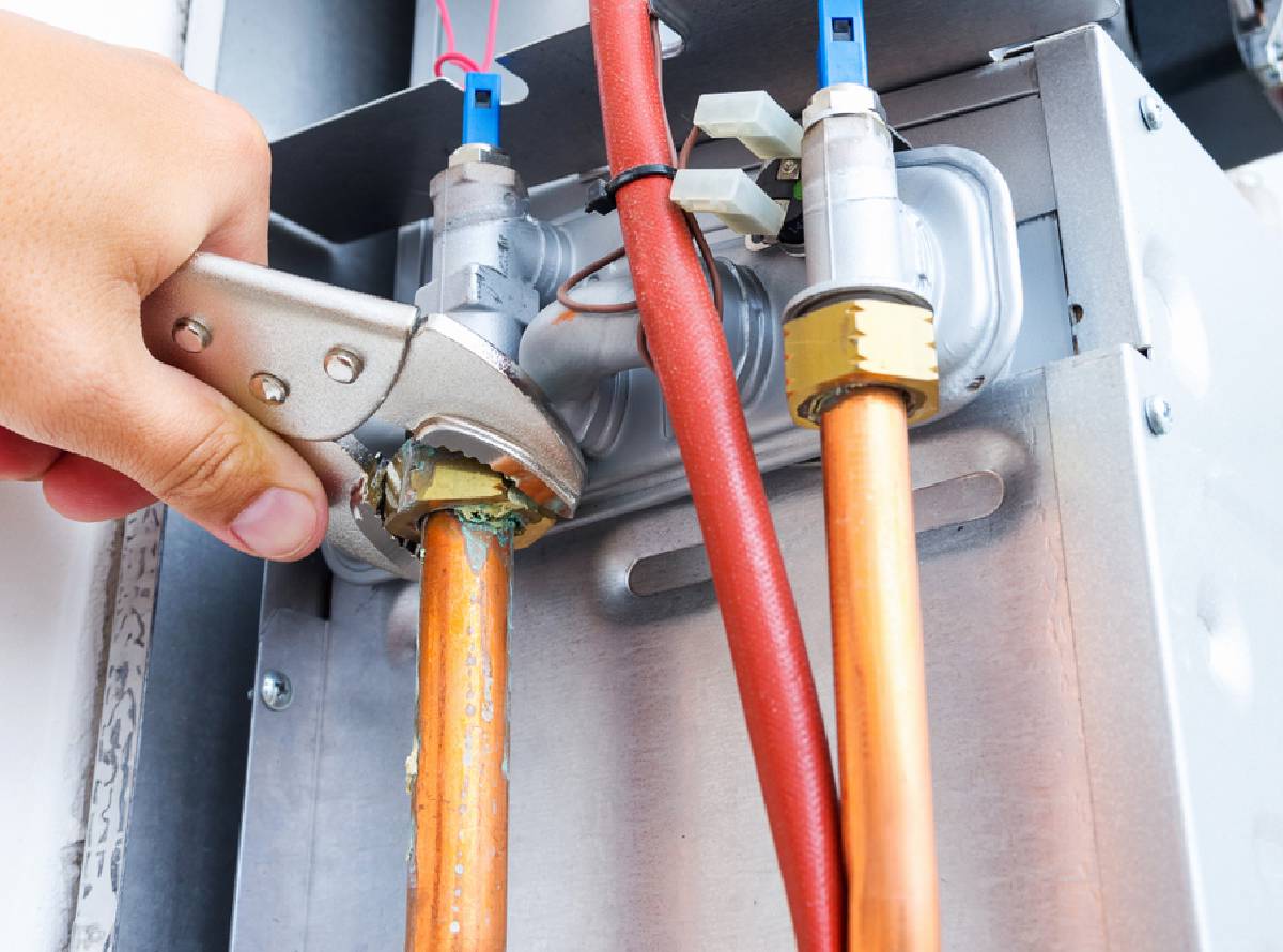 Commercial plumbers in Edmonton and London